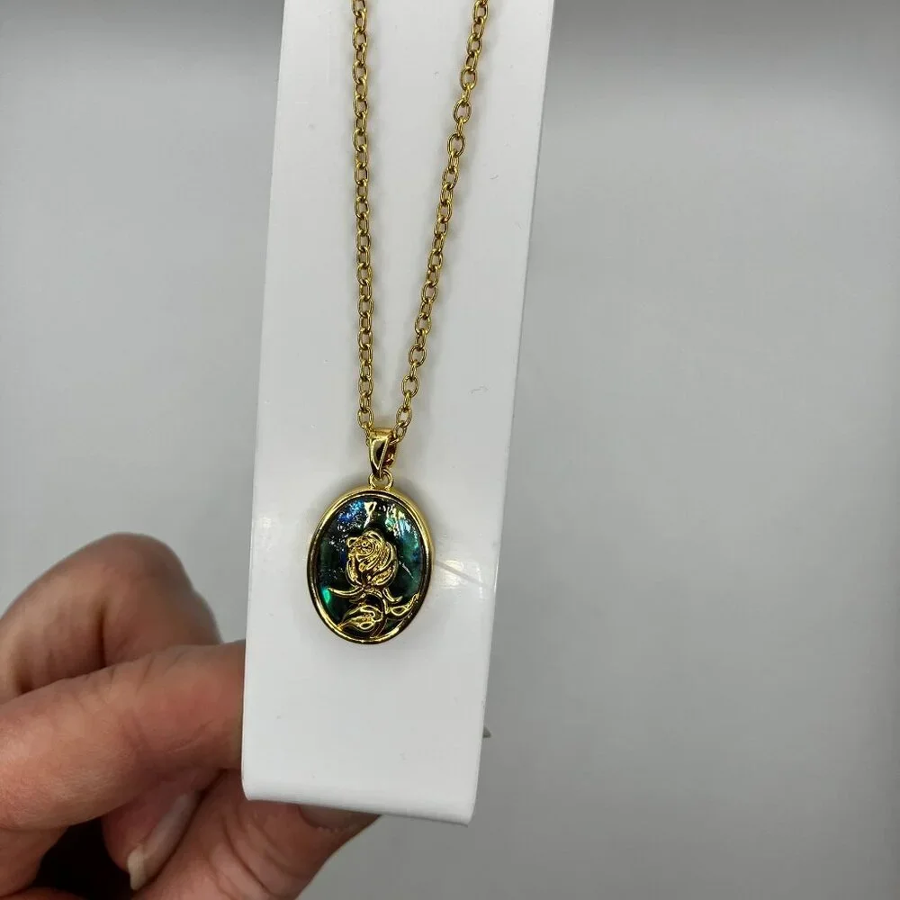 Paua Abalone Oval Pendant with 18k Real Gold-plated Chain Adjustable 20 inch